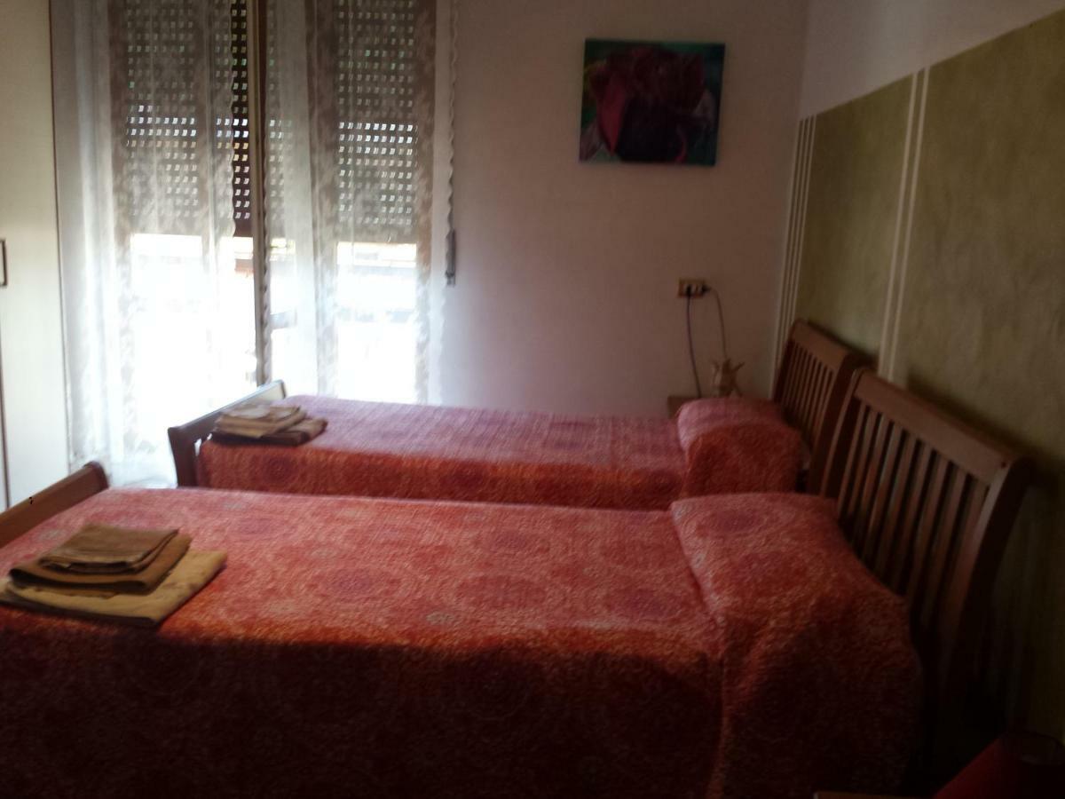 La Via Per Milano Otel Vigevano Dış mekan fotoğraf