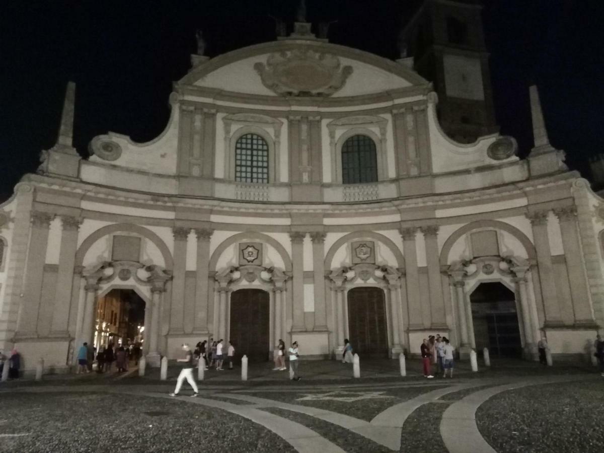 La Via Per Milano Otel Vigevano Dış mekan fotoğraf